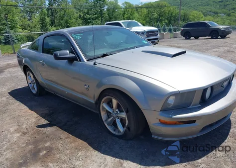 2009 Ford Mustang Gt/Gt Premium из США, поврежденный, VIN 1ZVHT82H295123520